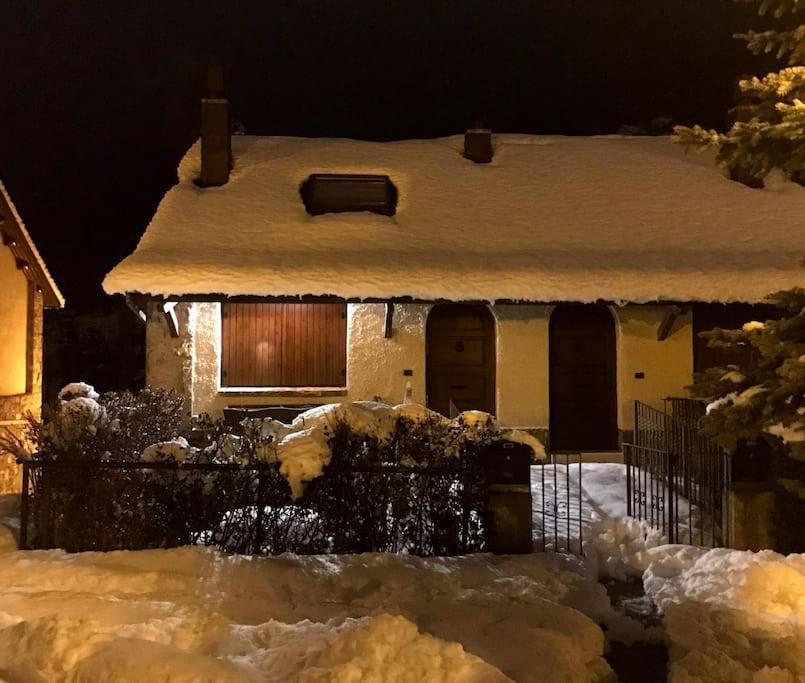Casa Rustica Familiar En Los Pirineos ビエスカス エクステリア 写真